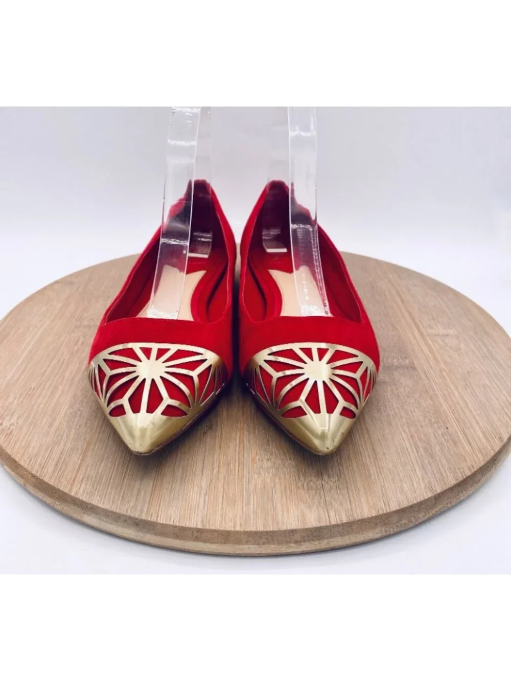 Brian Atwood Shoes Womens 7.5 Red Suede Cap Toe Ballet Flats Italy